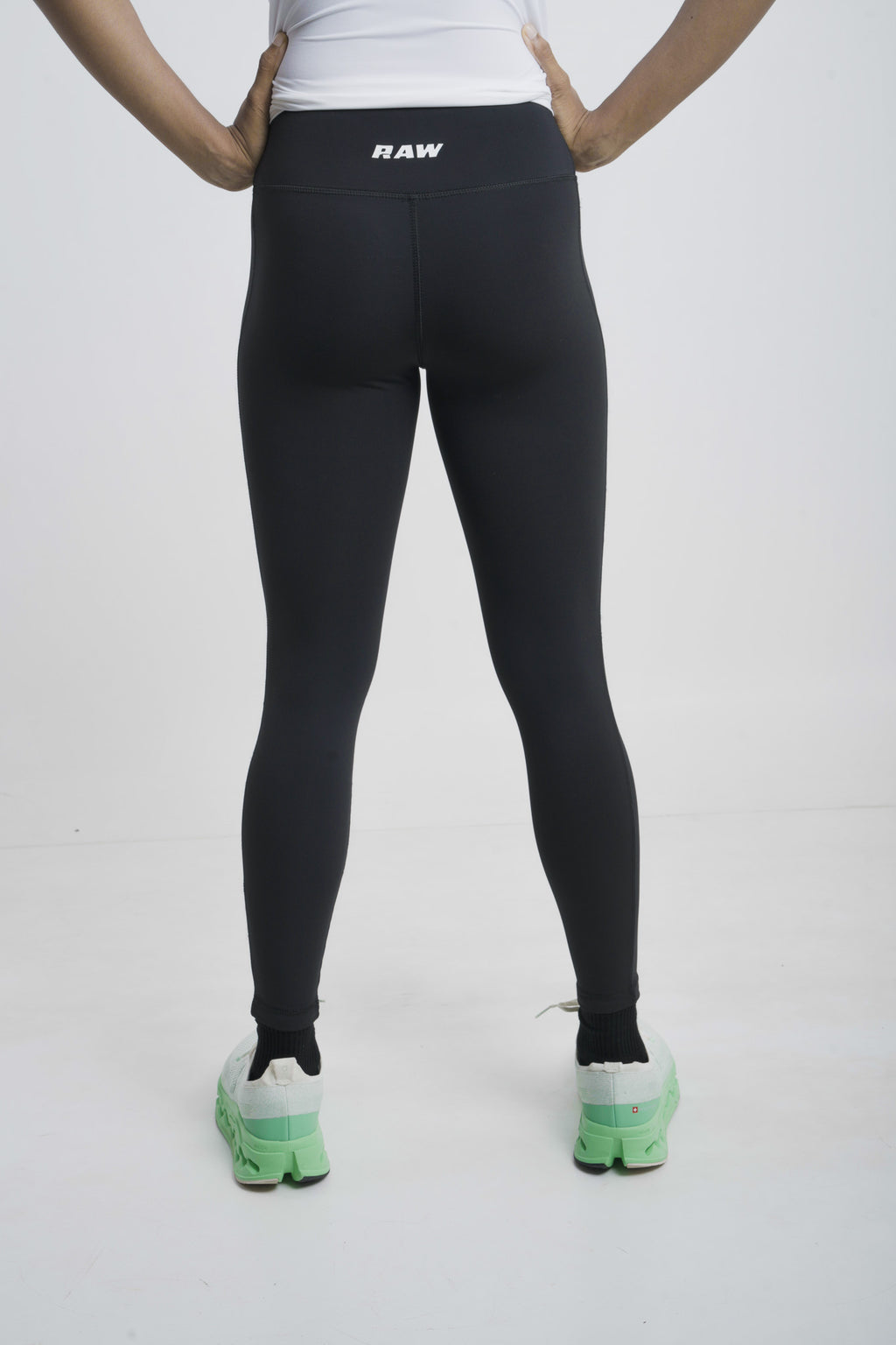 ANTHER Black Performance Leggings – Women's